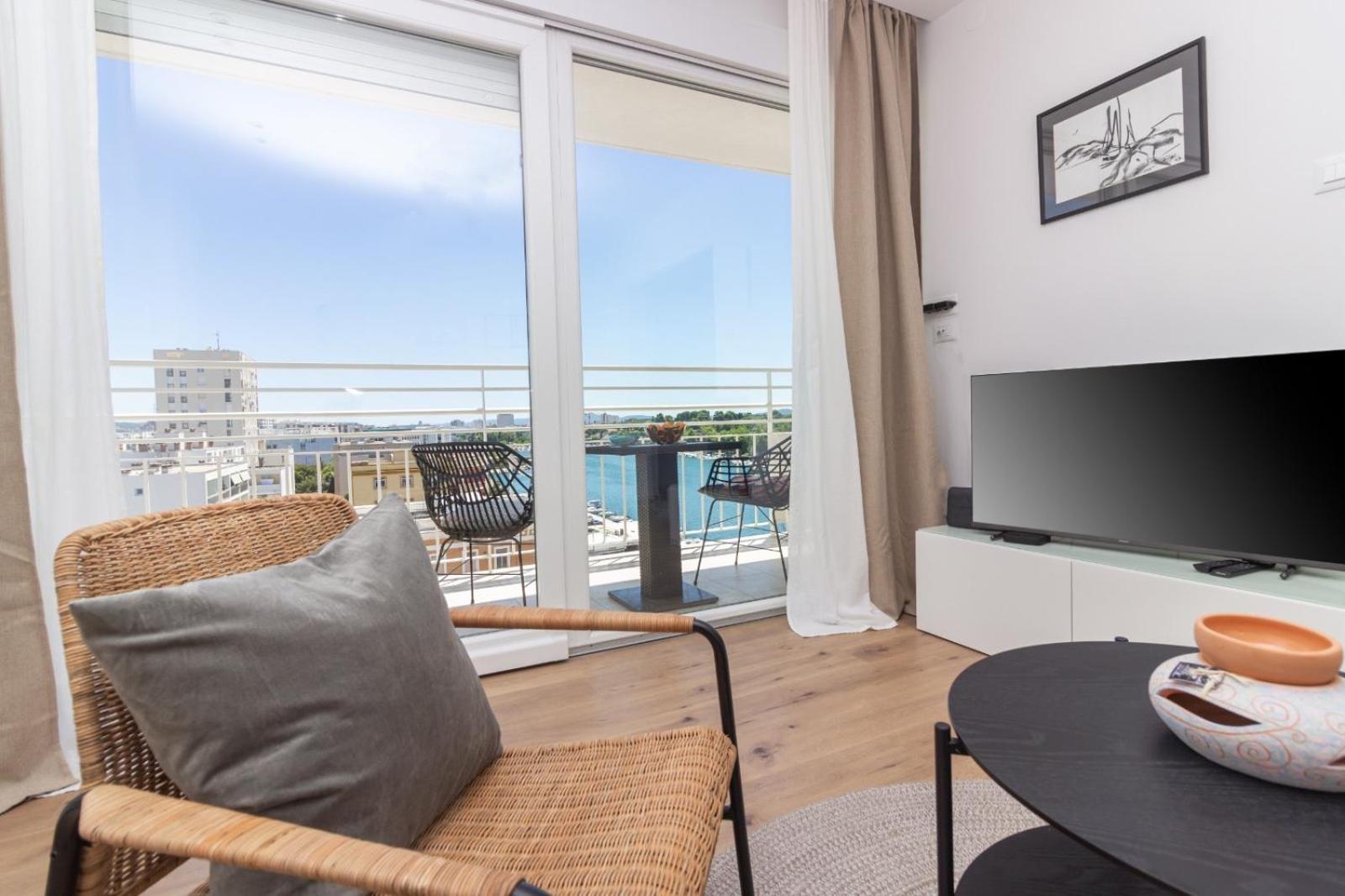 Sea View Mia Just Renovated Appartement *